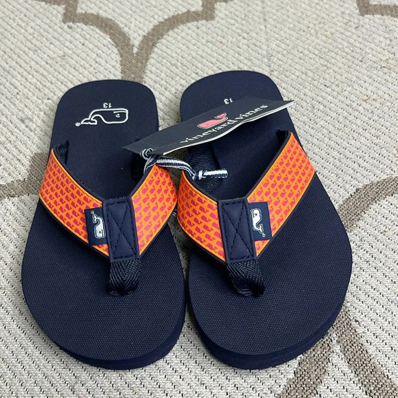 Kid’s Vineyard Vines micro whale foam bird of paradise flip flops - Picture 6 of 9